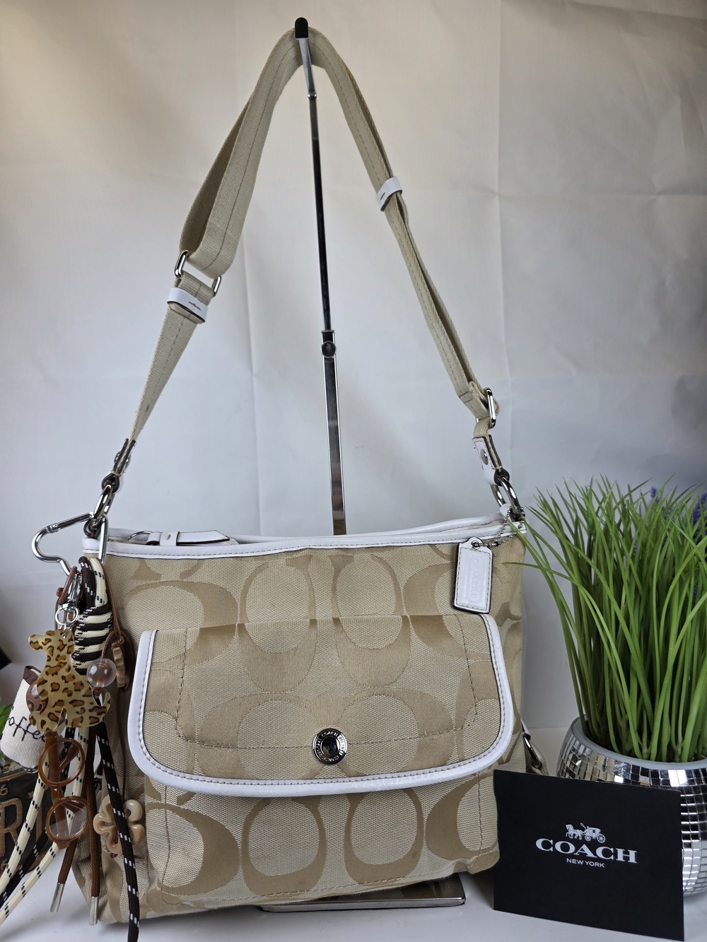 Coach Signature Daisy Kayra Beige Signature Canvas Shoulder File Bag  White Trim